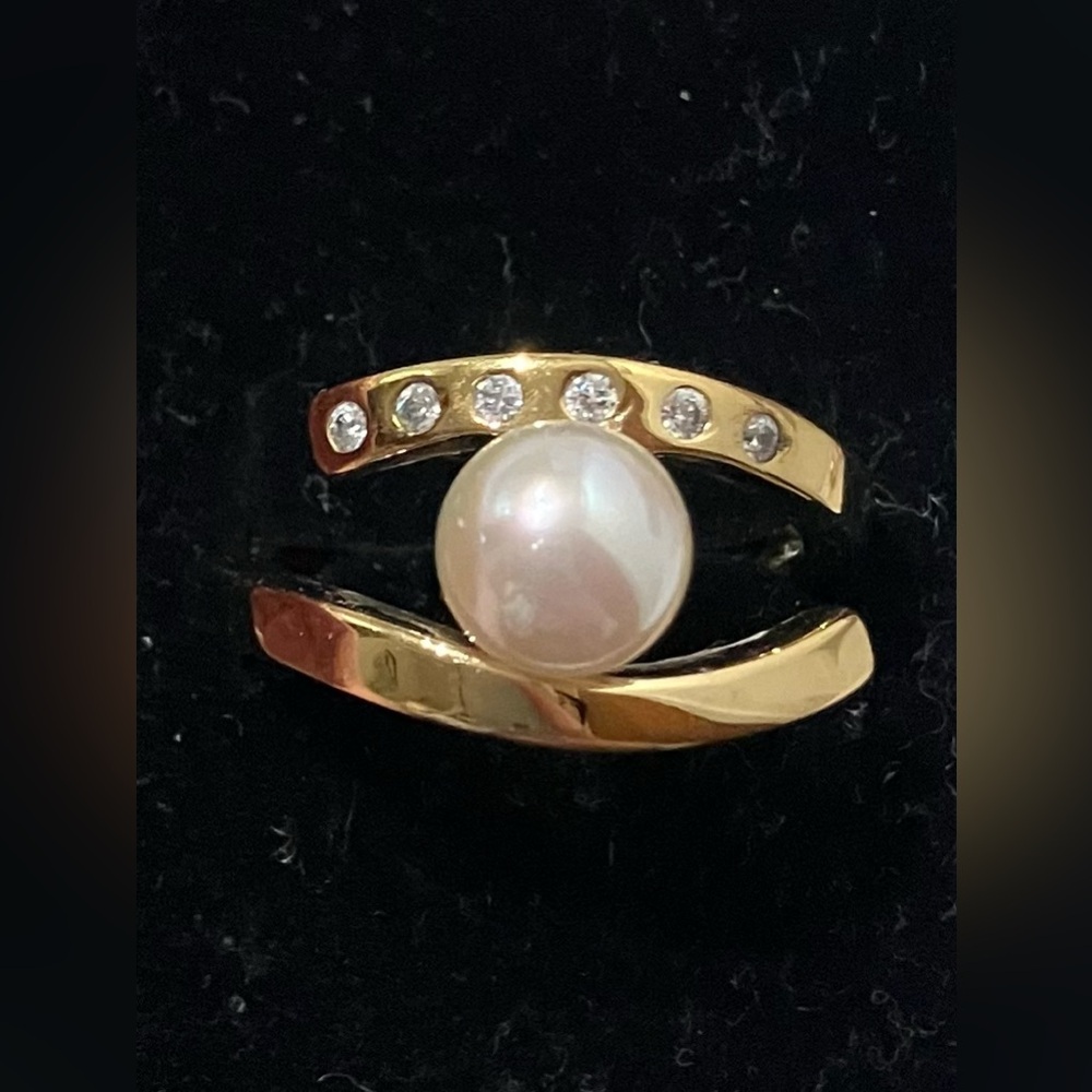 Gold Tone Faux Pearl CZ Bypass Ring